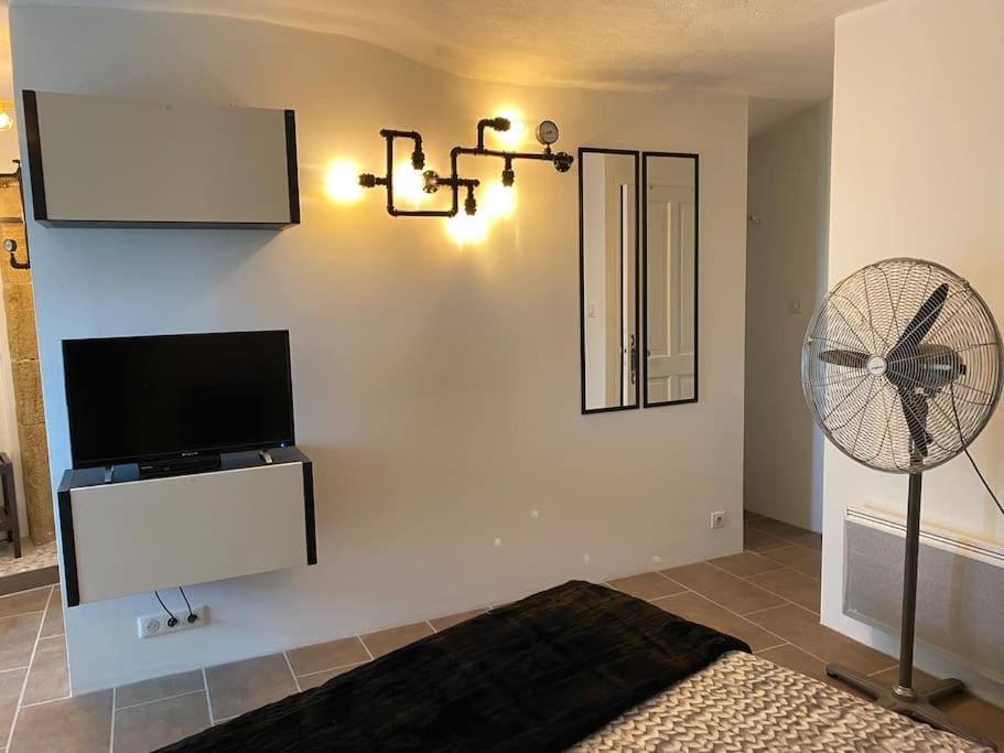La Vue Sur Le Mont Ventoux, Appartement & Parking Cairanne Exterior photo